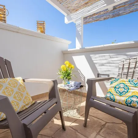 Oro Blu 3* Torre Suda