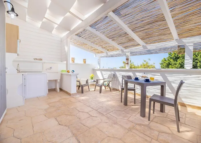 Affittacamere Oro Blu Torre Suda